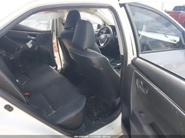 5YFBURHE9HP599533 2017 TOYOTA COROLLA - Image 8