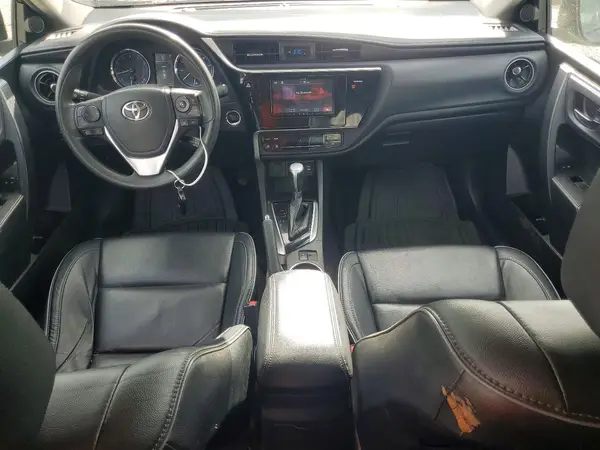 5YFBURHE9HP603001 2017 TOYOTA COROLLA - Image 8