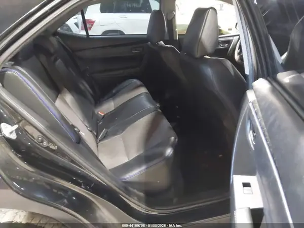 5YFBURHE9HP604844 2017 TOYOTA COROLLA - Image 8
