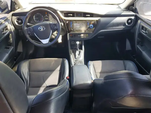 5YFBURHE9HP605833 2017 TOYOTA COROLLA - Image 8