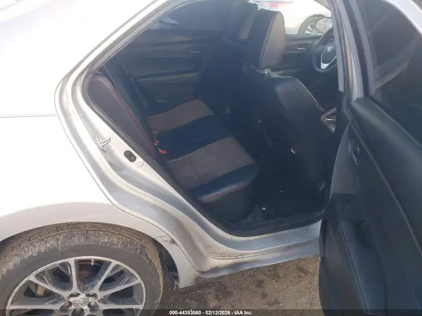 5YFBURHE9HP607226 2017 TOYOTA COROLLA - Image 8
