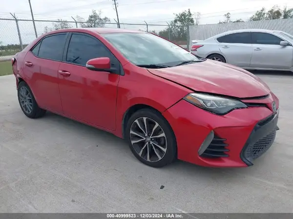 5YFBURHE9HP610157 2017 TOYOTA COROLLA - Image 1