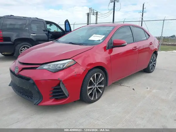 5YFBURHE9HP610157 2017 TOYOTA COROLLA - Image 2