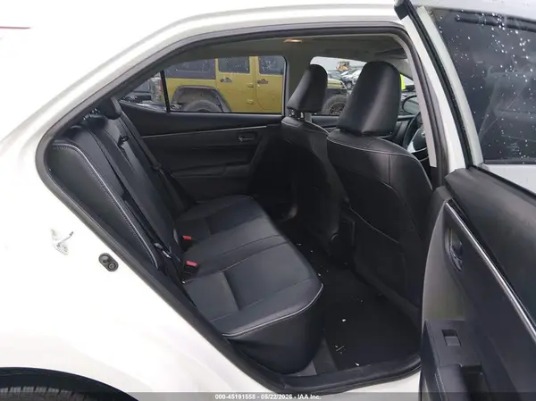 5YFBURHE9HP612037 2017 TOYOTA COROLLA - Image 8