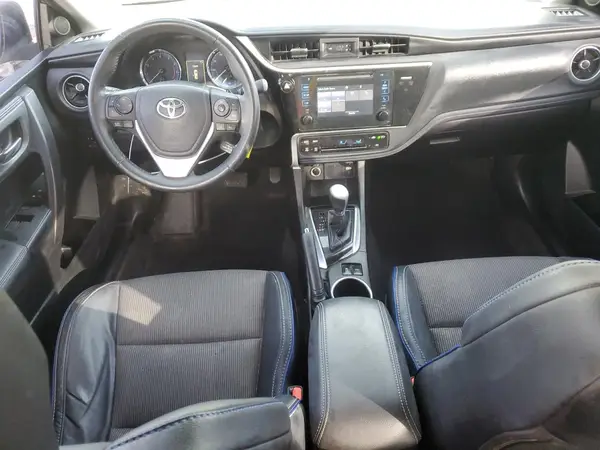 5YFBURHE9HP613706 2017 TOYOTA COROLLA - Image 8