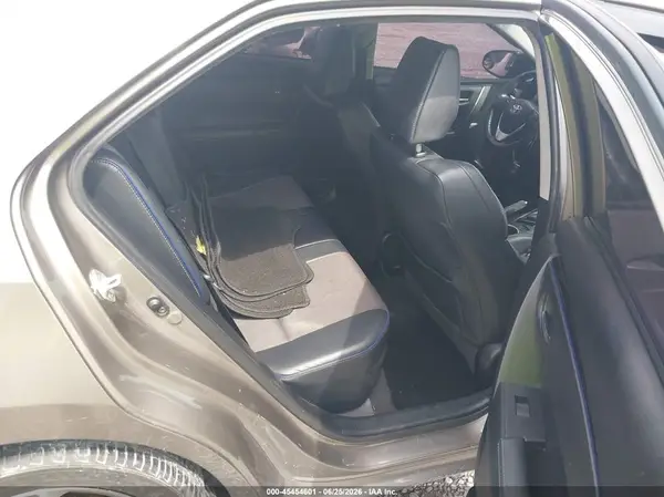 5YFBURHE9HP615603 2017 TOYOTA COROLLA - Image 8
