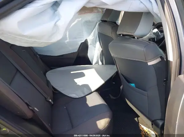 5YFBURHE9HP616797 2017 TOYOTA COROLLA - Image 8