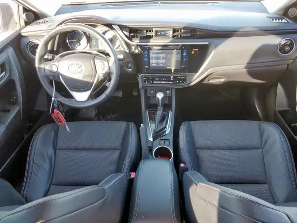 5YFBURHE9HP617903 2017 TOYOTA COROLLA - Image 8