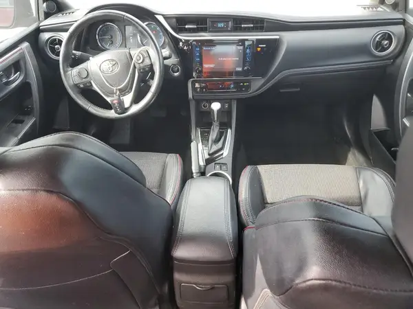 5YFBURHE9HP619215 2017 TOYOTA COROLLA - Image 8