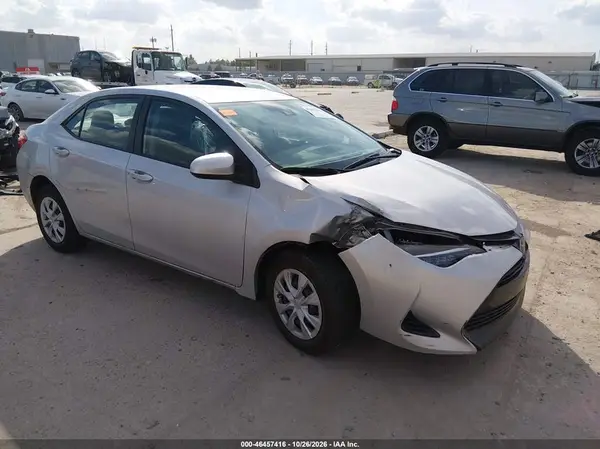5YFBURHE9HP621191 2017 TOYOTA COROLLA - Image 1