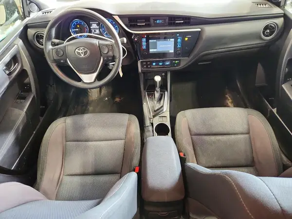 5YFBURHE9HP625712 2017 TOYOTA COROLLA - Image 8