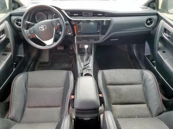 5YFBURHE9HP625788 2017 TOYOTA COROLLA - Image 8