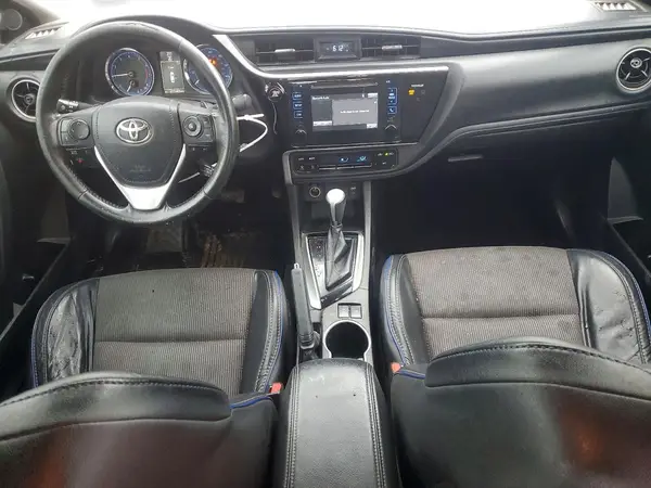5YFBURHE9HP630523 2017 TOYOTA COROLLA - Image 8