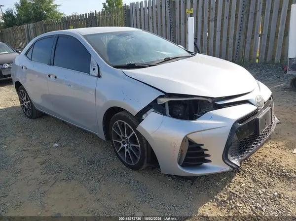 5YFBURHE9HP632465 2017 TOYOTA COROLLA - Image 1