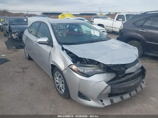 5YFBURHE9HP635253 2017 TOYOTA COROLLA - Image 1