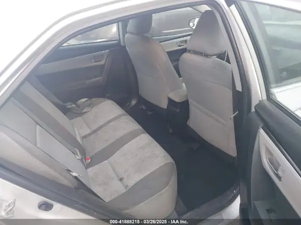 5YFBURHE9HP635253 2017 TOYOTA COROLLA - Image 8