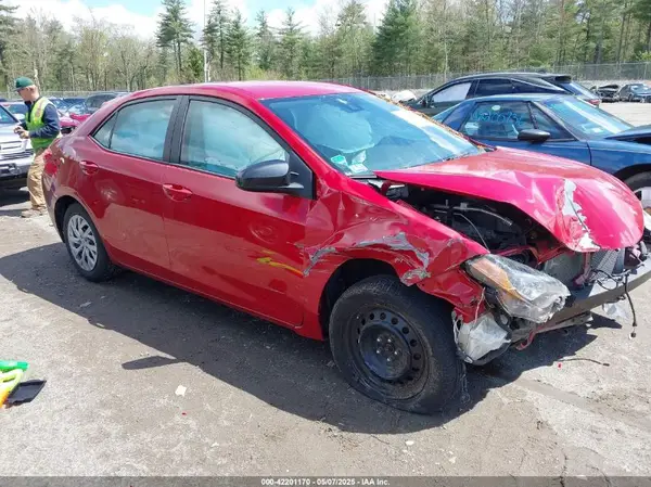 5YFBURHE9HP642820 2017 TOYOTA COROLLA - Image 1
