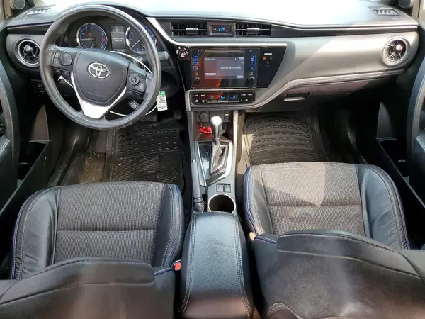 5YFBURHE9HP643501 2017 TOYOTA COROLLA - Image 8