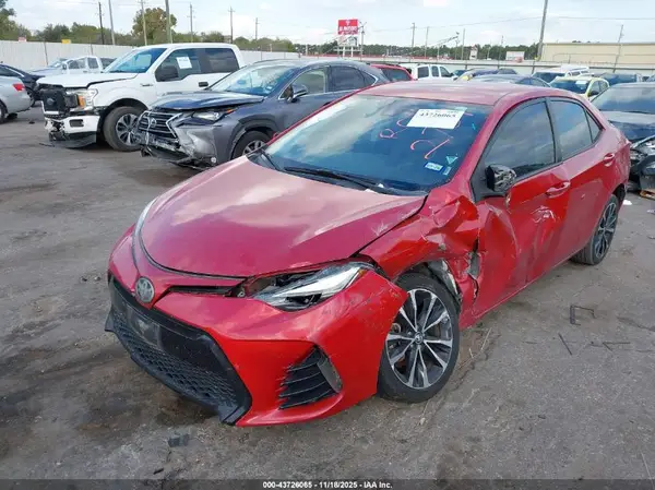 5YFBURHE9HP644499 2017 TOYOTA COROLLA - Image 2