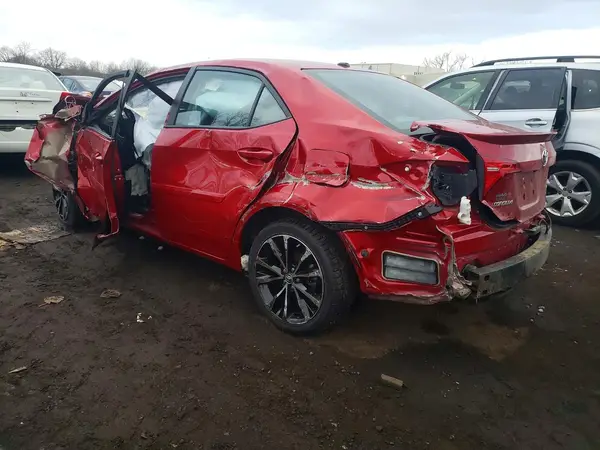 5YFBURHE9HP647080 2017 TOYOTA COROLLA - Image 2