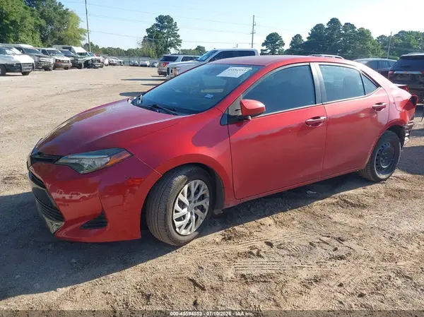 5YFBURHE9HP647273 2017 TOYOTA COROLLA - Image 2