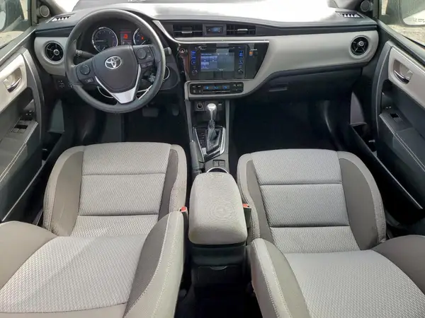 5YFBURHE9HP648858 2017 TOYOTA COROLLA - Image 8