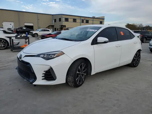 5YFBURHE9HP649038 2017 TOYOTA COROLLA - Image 1