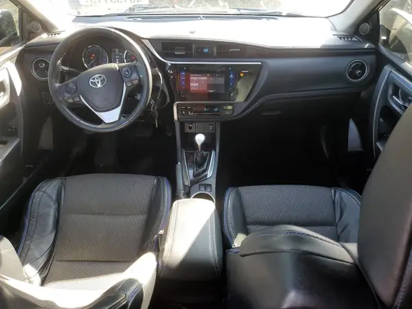 5YFBURHE9HP654336 2017 TOYOTA COROLLA - Image 8