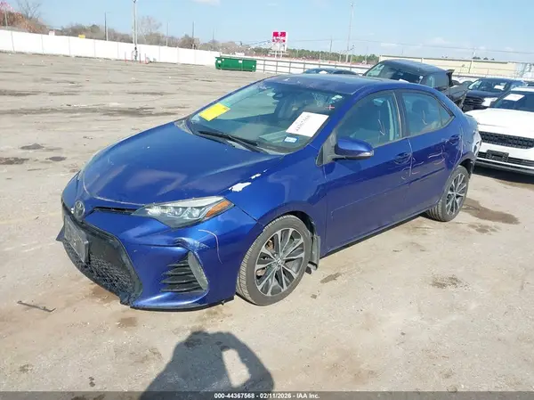 5YFBURHE9HP654630 2017 TOYOTA COROLLA - Image 2