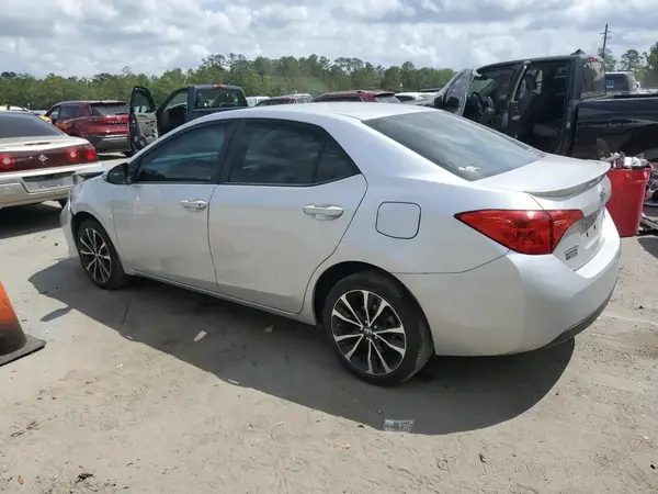 5YFBURHE9HP656572 2017 TOYOTA COROLLA - Image 2