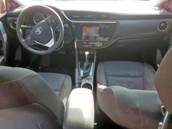 5YFBURHE9HP657334 2017 TOYOTA COROLLA - Image 8