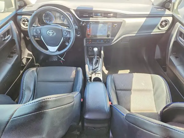 5YFBURHE9HP658130 2017 TOYOTA COROLLA - Image 8
