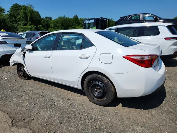 5YFBURHE9HP658466 2017 TOYOTA COROLLA - Image 2