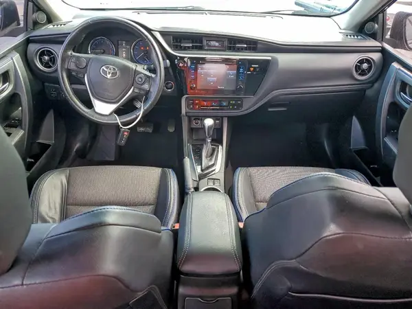 5YFBURHE9HP658709 2017 TOYOTA COROLLA - Image 8