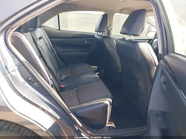 5YFBURHE9HP662288 2017 TOYOTA COROLLA - Image 8