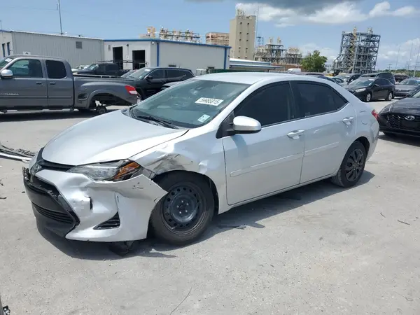 5YFBURHE9HP662923 2017 TOYOTA COROLLA - Image 1
