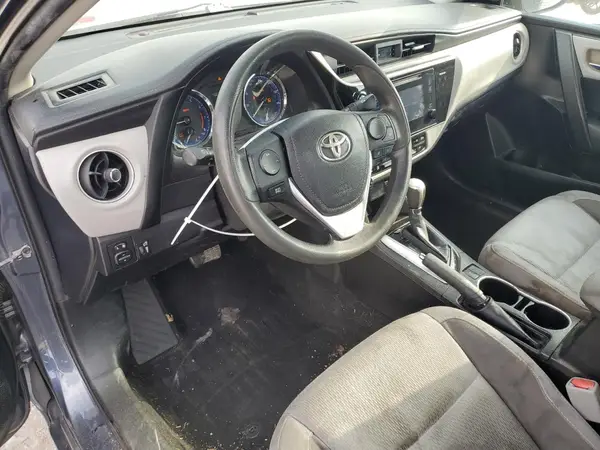 5YFBURHE9HP663747 2017 TOYOTA COROLLA - Image 8