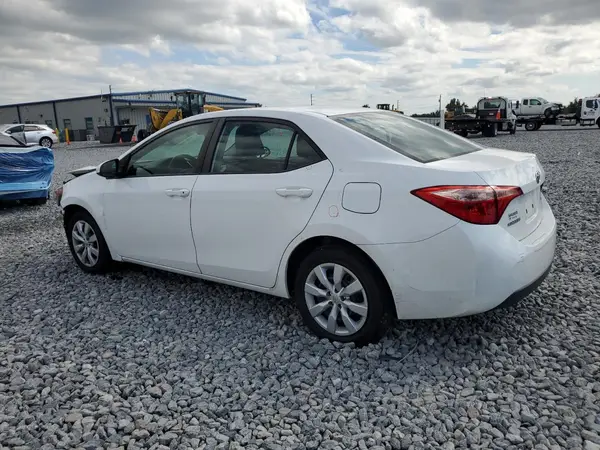 5YFBURHE9HP666566 2017 TOYOTA COROLLA - Image 2