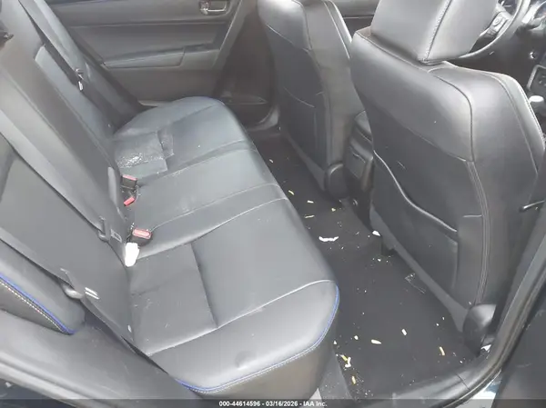 5YFBURHE9HP667135 2017 TOYOTA COROLLA - Image 8