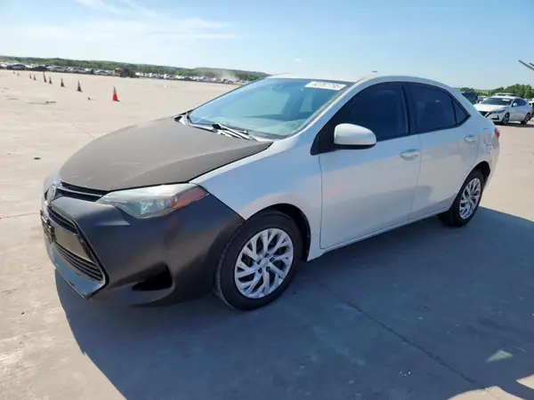 5YFBURHE9HP667166 2017 TOYOTA COROLLA - Image 1