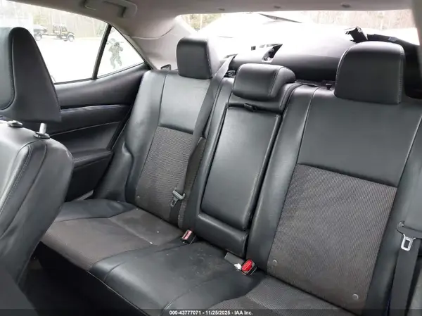 5YFBURHE9HP669189 2017 TOYOTA COROLLA - Image 8