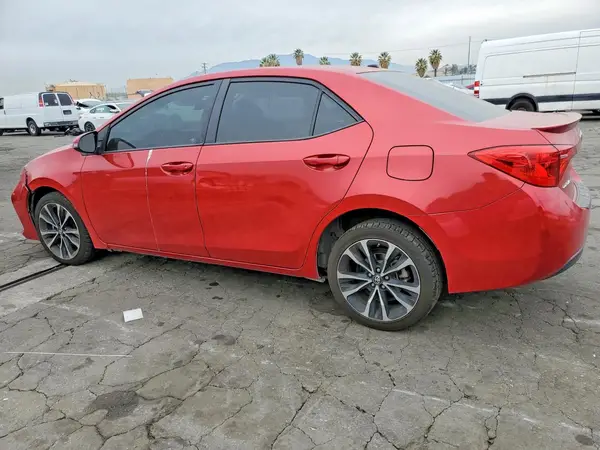 5YFBURHE9HP669550 2017 TOYOTA COROLLA - Image 2