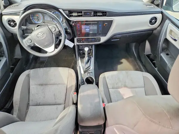5YFBURHE9HP670665 2017 TOYOTA COROLLA - Image 8