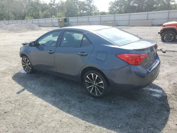 5YFBURHE9HP675512 2017 TOYOTA COROLLA - Image 2