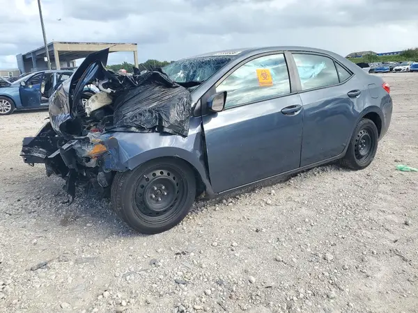5YFBURHE9HP680161 2017 TOYOTA COROLLA - Image 1