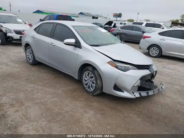5YFBURHE9HP683173 2017 TOYOTA COROLLA - Image 1