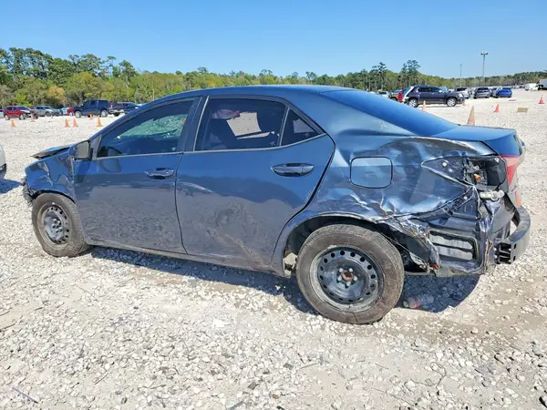 5YFBURHE9HP695713 2017 TOYOTA COROLLA - Image 2