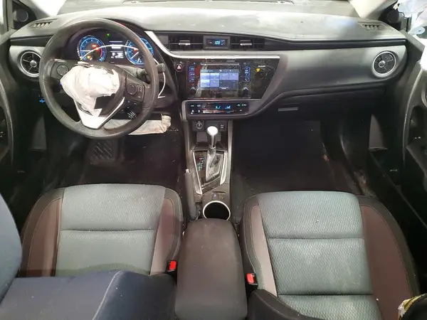 5YFBURHE9HP697283 2017 TOYOTA COROLLA - Image 8