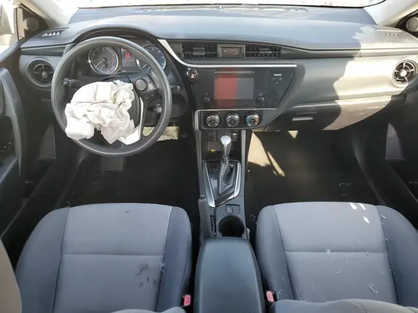 5YFBURHE9HP697932 2017 TOYOTA COROLLA - Image 8
