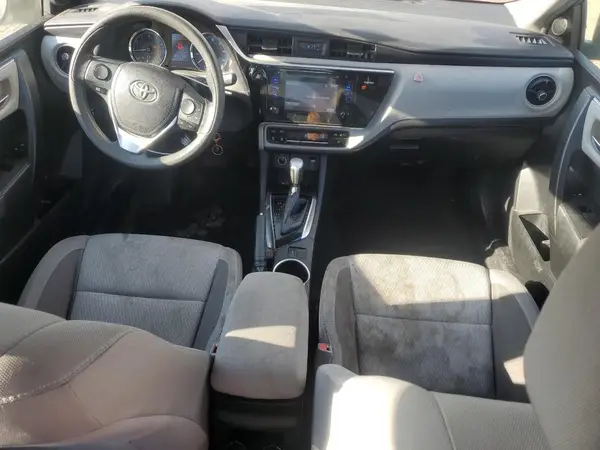 5YFBURHE9HP703535 2017 TOYOTA COROLLA - Image 8